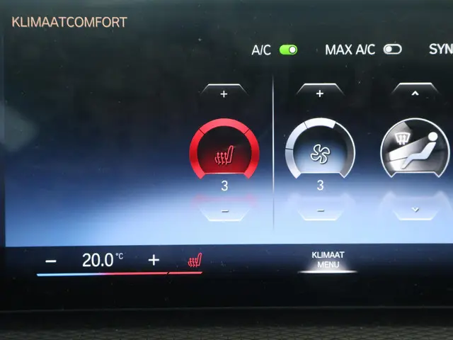 BMW 3 Serie Touring 320e 2023 Hybride Benzine 36