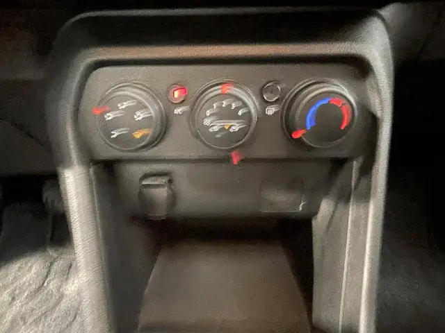 Dacia Sandero 1.0 TCe 90 Comfort 2023 Benzine 12