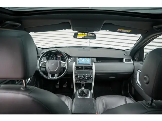 Land Rover Discovery Sport 2