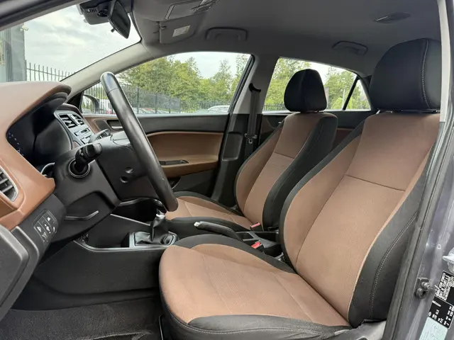 Hyundai i20 1.2 HP i-Motion 2017 Benzine 7
