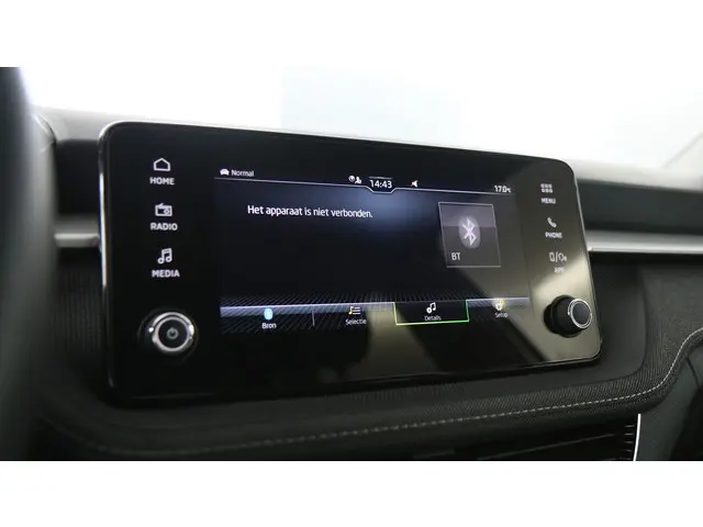 Škoda Fabia 1.0 TSI 115pk Selection DSG 2024 Benzine 23