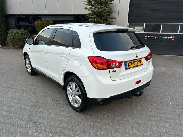 Mitsubishi ASX 1.6 ClearTec Inform 2012 Benzine 18