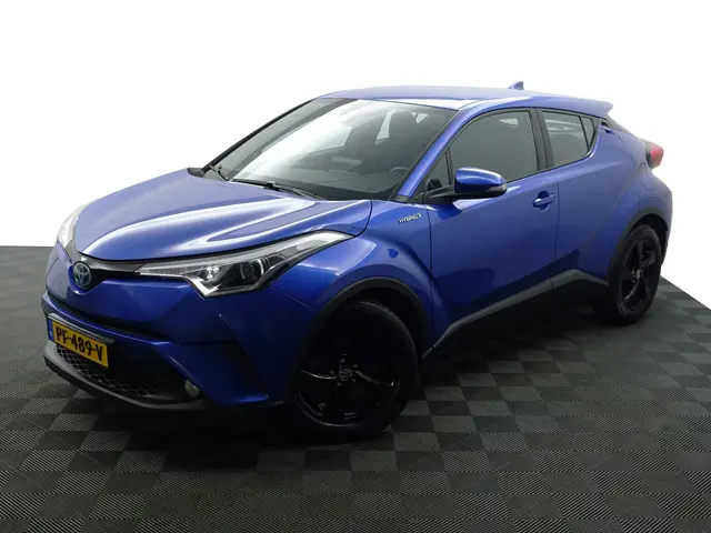 Toyota C-HR 1.8 Hybrid Dynamic Aut- 2017 Hybride Benzine 4