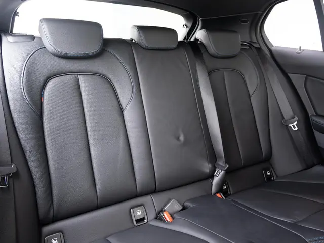 BMW 1 Serie 5-deurs M135i xDrive 2024 Benzine 11