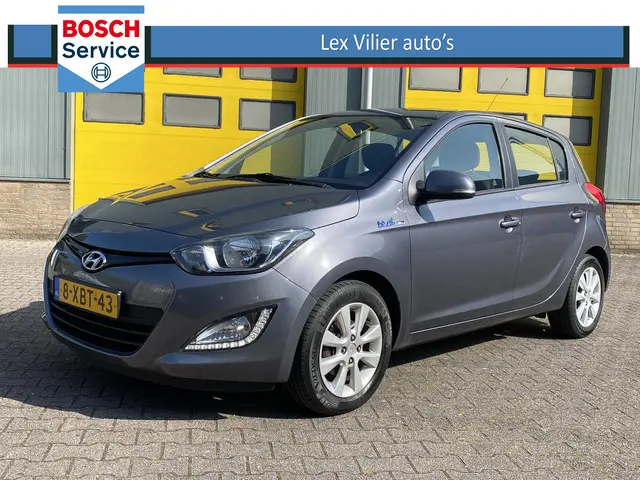 Hyundai i20 1.2i i-Deal 2014 Benzine