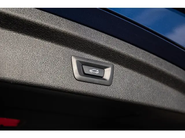 BMW X2 xDrive25e Executive 2022 Hybride Benzine 22