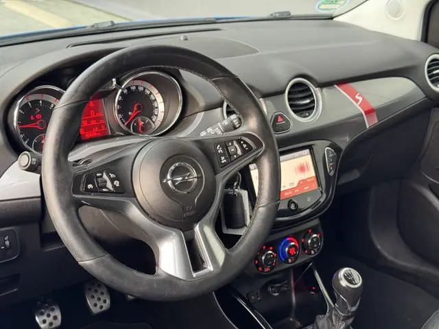 Opel ADAM 1.4 Turbo S 2015 Benzine 3