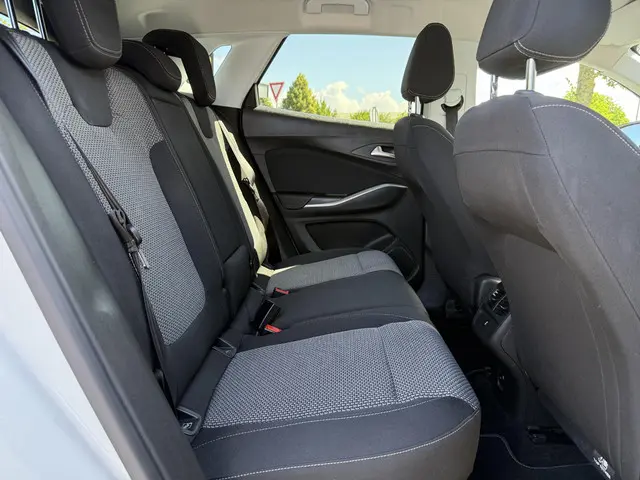 Opel Grandland X 1.2 Turbo Online Edition 2019 Benzine 9
