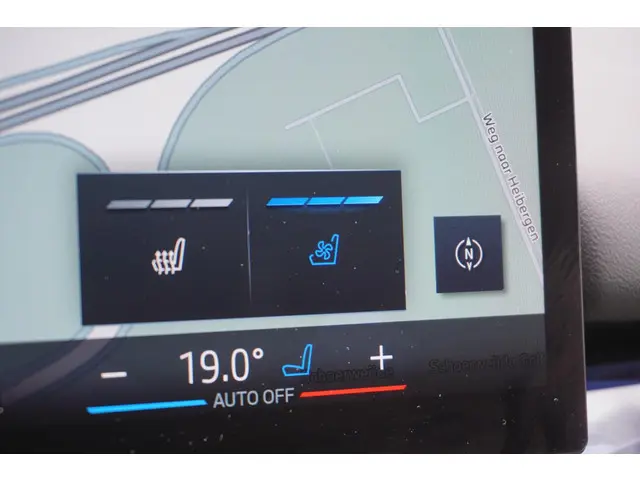 BMW 5 Serie 550e xDrive 2024 Hybride Benzine 24