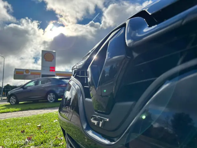 Renault Clio 1.2 GT|AUTOMAAT|CAMERA|PDC|AIRCO 2015 Benzine 34