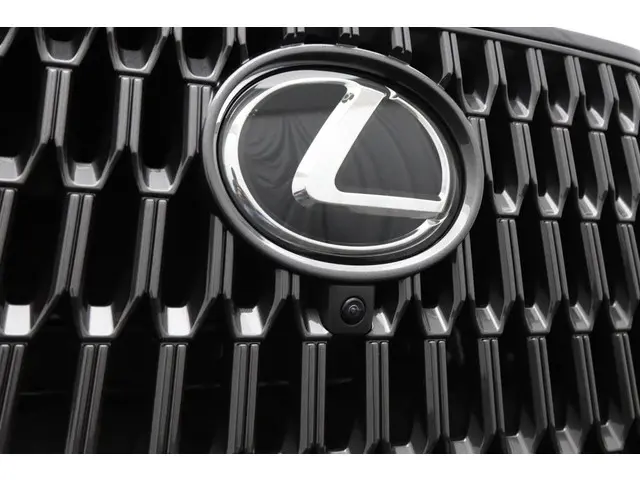 Lexus NX 450h+ AWD Launch Edition 2022 Hybride Benzine 34
