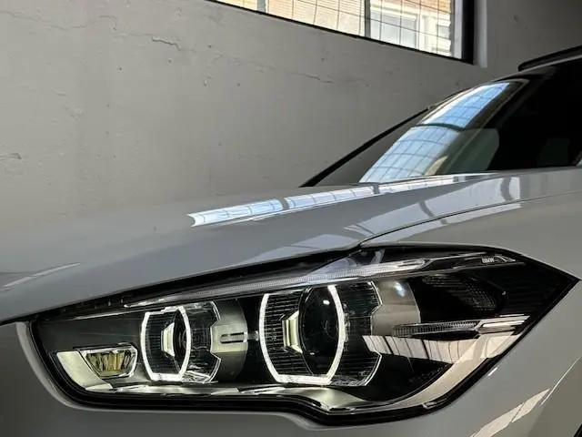 BMW X1 xDrive20i High Executive 2017 Benzine 13