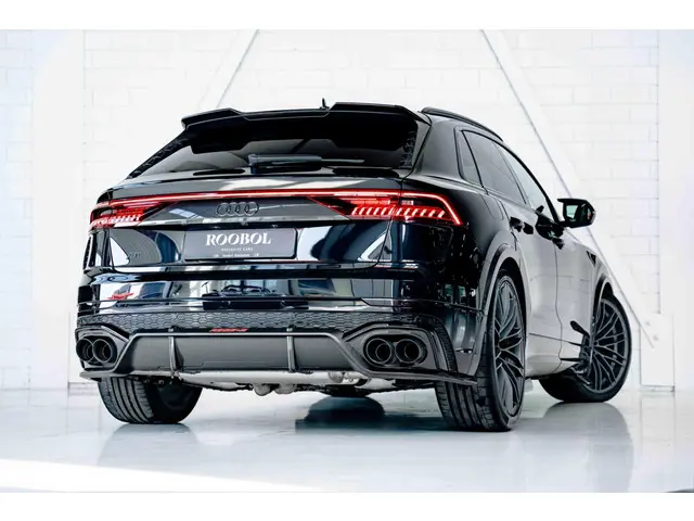 Audi RSQ8 3