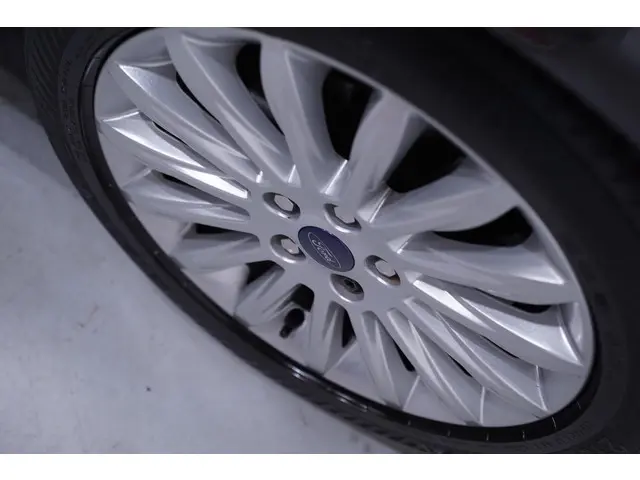 Ford Focus Wagon 1.0 Trend 2016 Benzine 19