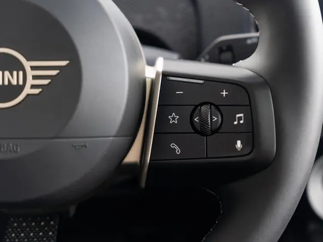 MINI Countryman C 2025 Benzine 30