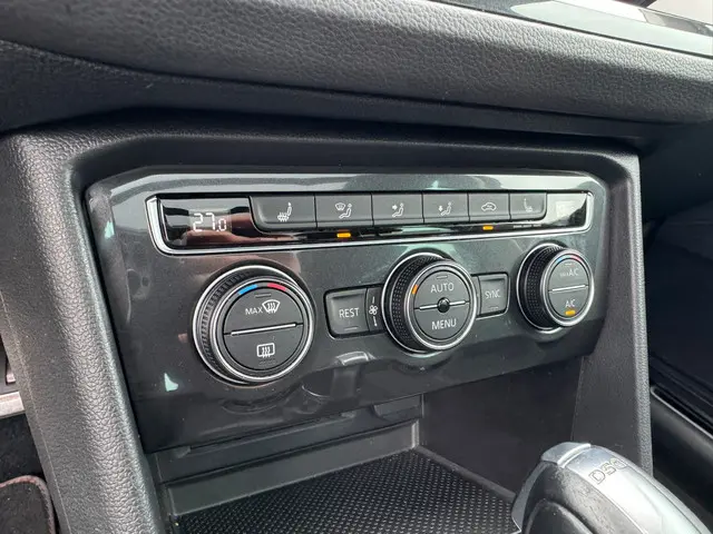 Volkswagen Tiguan 1.4 TSI R Line 2018 Benzine 17