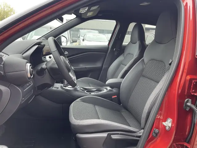 Nissan Juke 1.6 Hybrid N-Design 2025 Hybride Benzine 9