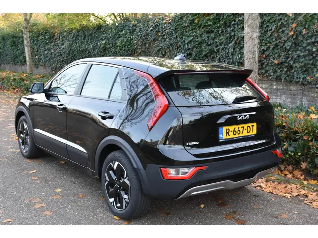 Kia Niro EV ComfortLine 64.8 kWh 2022 Elektrisch 5