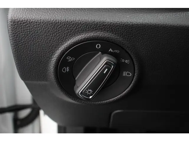 Volkswagen T-Roc 1.5 TSI 150pk DSG Style 2023 Benzine 12