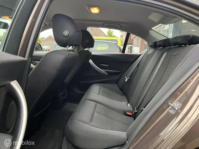 BMW 3 Serie 320i xDrive NAVI*CLIMA*TREKHAAK* 2014 Benzine 11