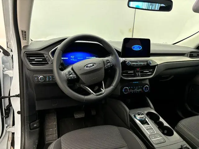 Ford Kuga 2.5 PHEV Titanium 2023 Hybride Benzine 22