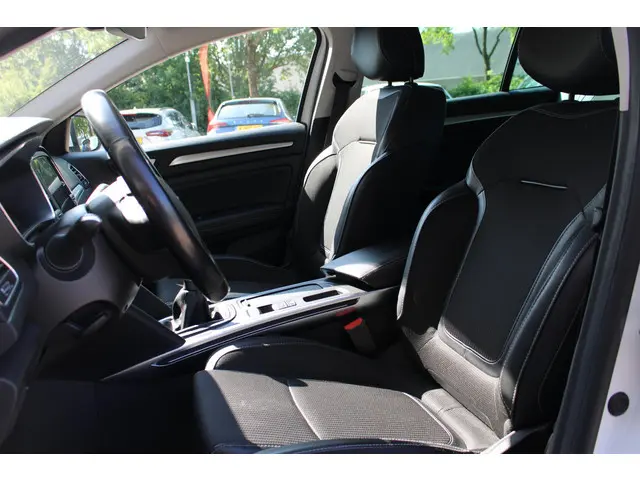 Renault Mégane Estate 1.3 TCe Intens 2021 Benzine 14