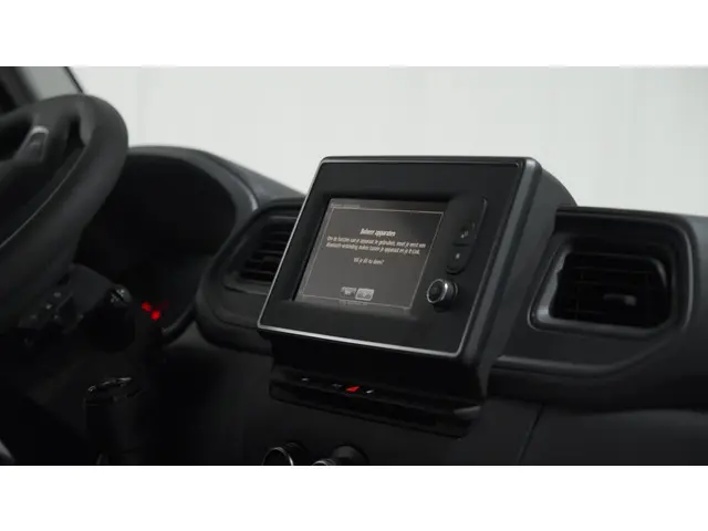 Renault Master T35 2.3 dCi 135 L2H2 Comfort 2024 Diesel 44