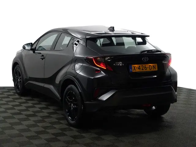Toyota C-HR 1.8 Hybrid Active Aut- 2023 Hybride Benzine 5