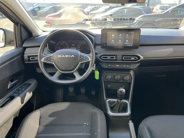 Dacia Jogger 1.0 TCe 110 Expression 2023 Benzine 3