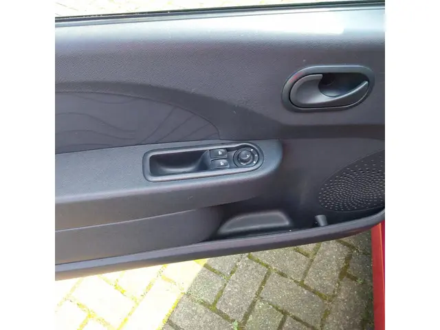 Renault Twingo 1.2 16V airco 2013 Benzine 19