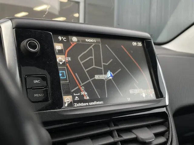 Peugeot 2008 1.2 PureTech Active 2016 Benzine 19