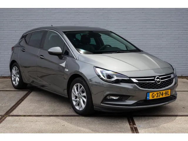 Opel Astra 1.6 Turbo Innovation 2019 Benzine 25