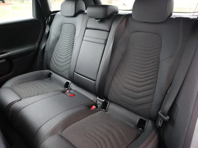 Mercedes-Benz B-Klasse 160 Advantage 2020 Benzine 9