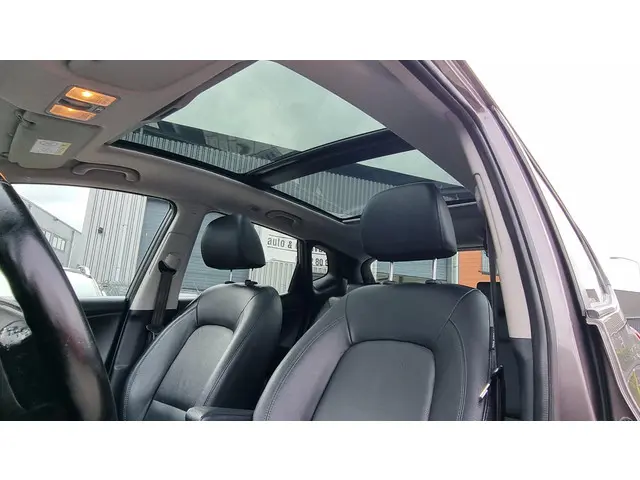 Hyundai ix20 1.6i i-Catcher 2014 Benzine 23