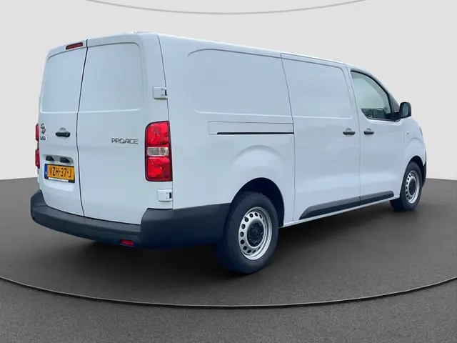 Toyota ProAce Worker 2.0 D-4D Live Long 2023 Diesel 7