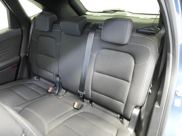 Ford Kuga 2.5 PHEV Plug-In Titanium 2021 Hybride Benzine 30