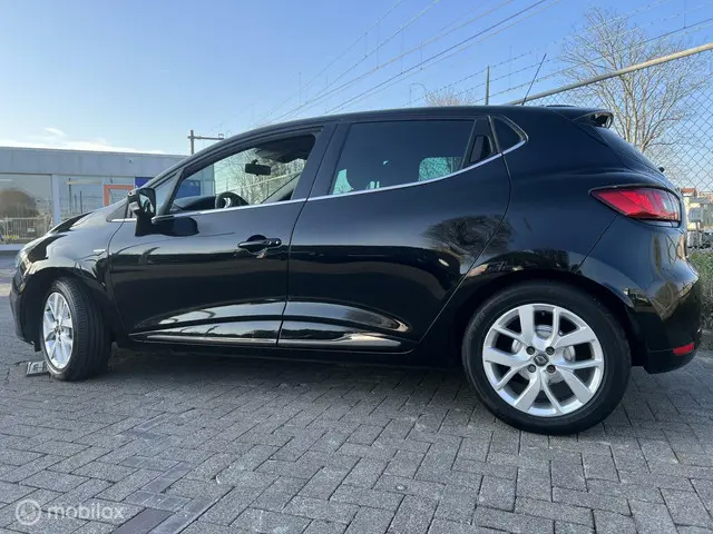 Renault Clio 0.9 TCe Limited 2018 Benzine 4