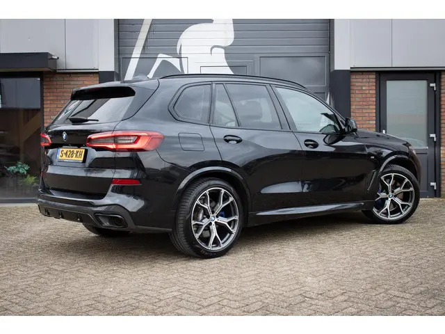 BMW X5 xDrive40i High Executive 2018 Benzine 10