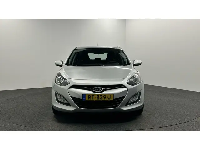 Hyundai i30 1.4 |Airco|Lichtmetaal| 2014 Benzine 6