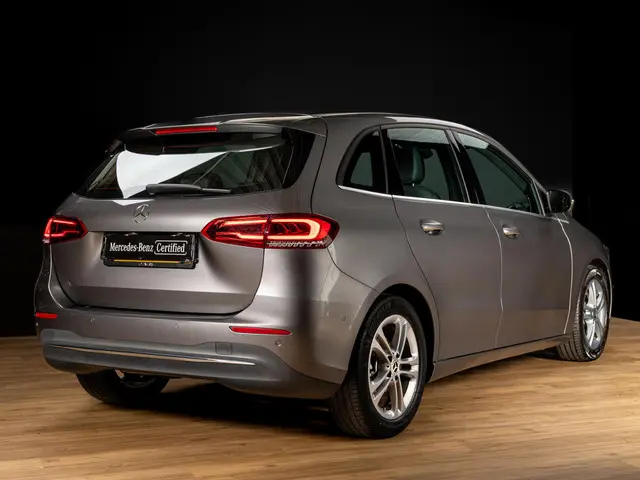 Mercedes-Benz B-Klasse 180 Advantage 2020 Benzine 2