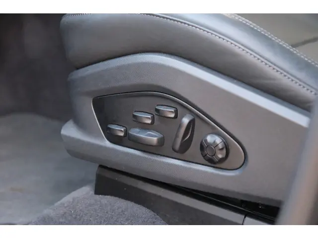 Porsche Macan 100 kWh 2025 Elektrisch 22