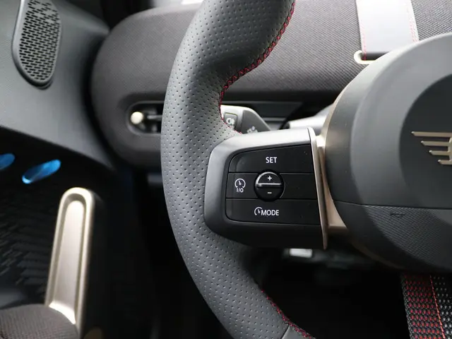 MINI Aceman John Cooper Works 2025 Elektrisch 12