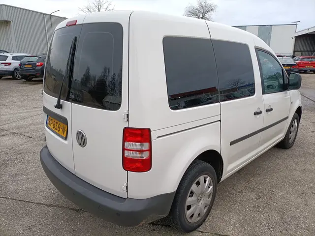 Volkswagen Caddy 2