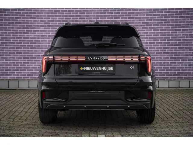 Lynk & Co 01 1.5 More Plug-in Hybrid 2025 Hybride Benzine 15