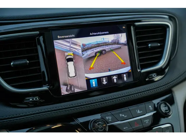 Chrysler Pacifica 3.6 V6 Hybrid 2021 Benzine 18