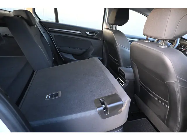 Renault Mégane Estate 1.0 TCe Business Zen 2022 Benzine 13