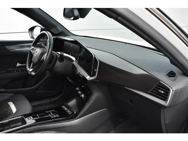 Opel Mokka 1.2 Turbo Ultimate 2023 Benzine 16