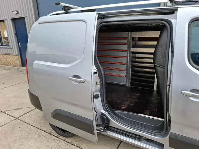 Opel Combo 1.5D L2H1 Edition 2021 Diesel 36