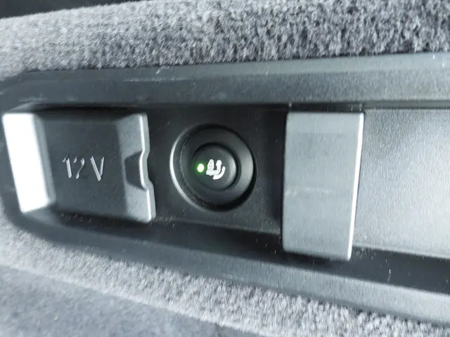 BMW 5 Serie Touring 530e 2024 Hybride Benzine 32