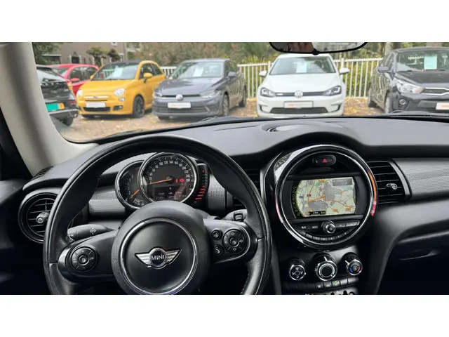 MINI Cooper Mini 1.5 Business 2016 Benzine 19